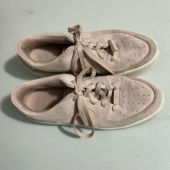 Women’s air force 1 Sage Low pink size 8.5 - Picture 4 of 7